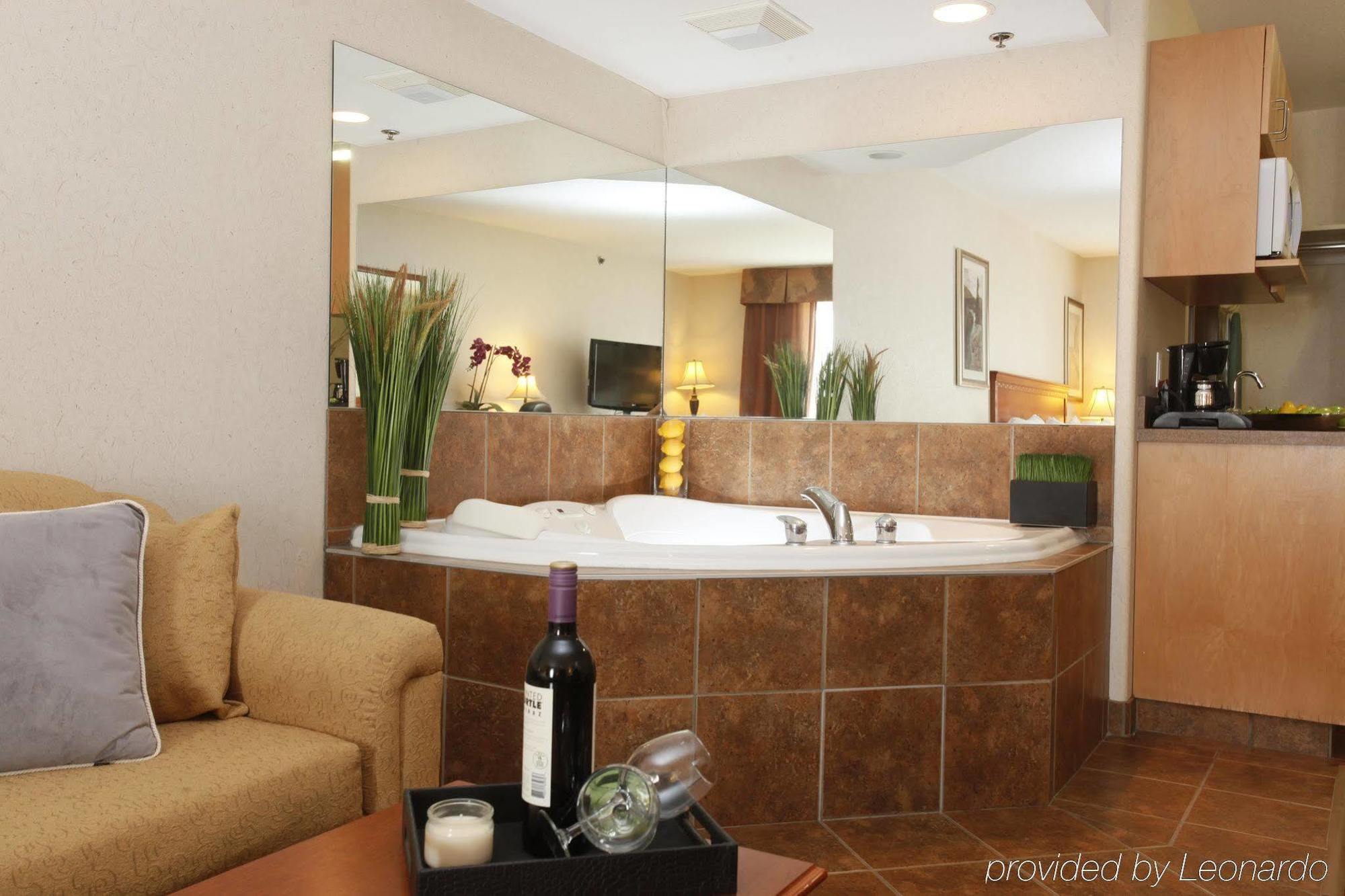 Stonebridge Hotel