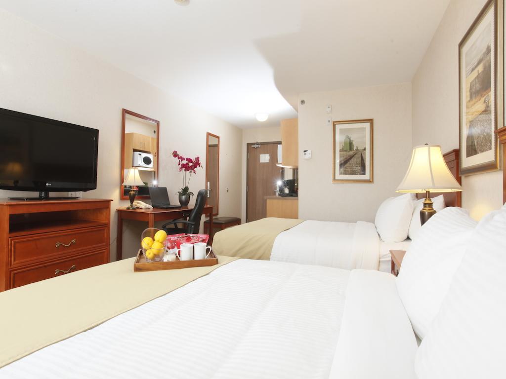 Hotel Stonebridge Dawson Creek